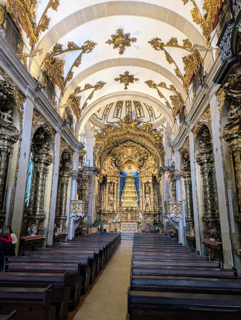 Interior Igreja das Carmelitas