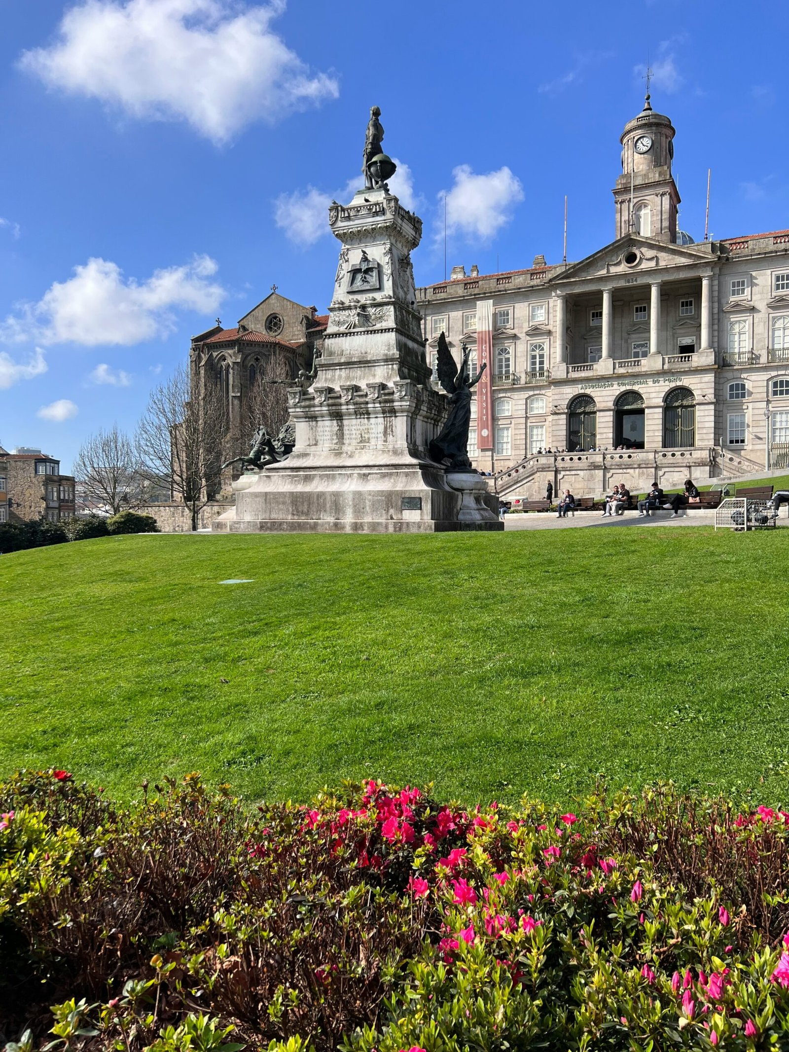 Palácio da Bolsa Porto – História e como Visitar