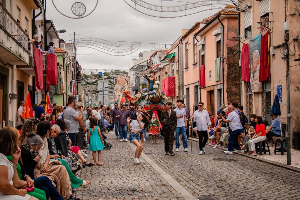 Romaria das festas de São Pedro
